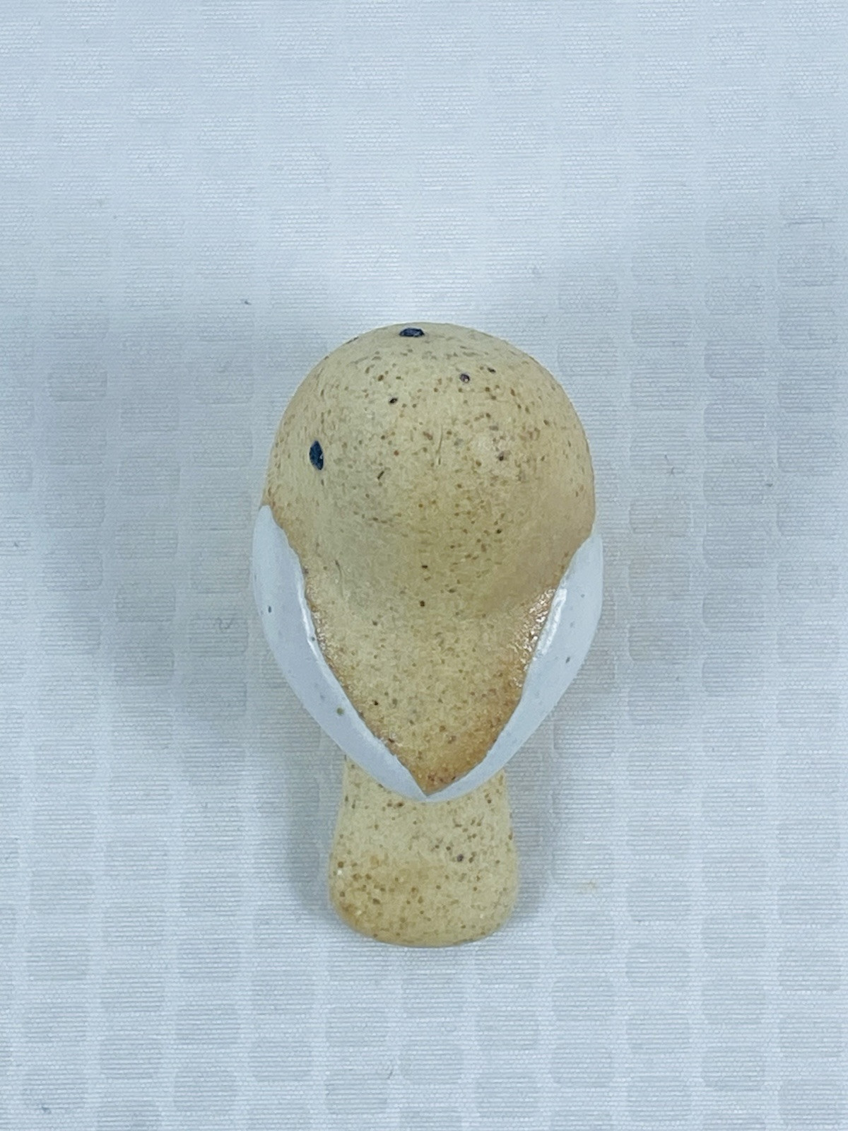 Mini 1.5” Long Speckled Peach Pottery Bird With White Glossy Wings Figurine