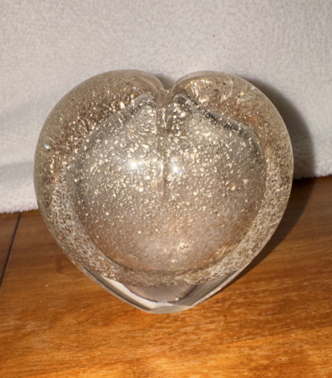 VTG Art Glass Heart Hand Blown Clear and Gold Flecked Paperweight Bud Vase Decor