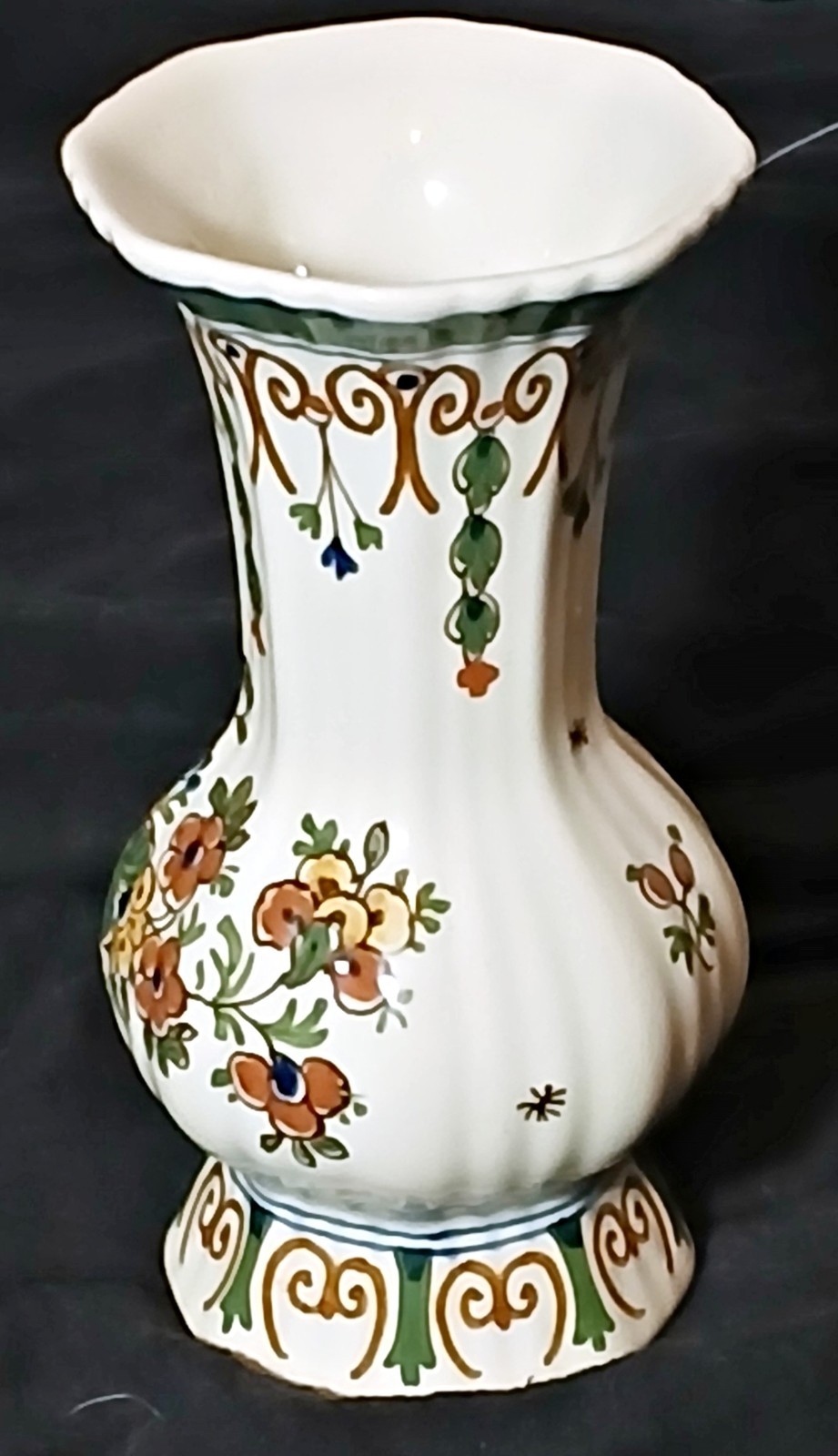 Royal Delft Holland De Porceleyne Fles Signed Hand Painted Flowers Vase 5.5″