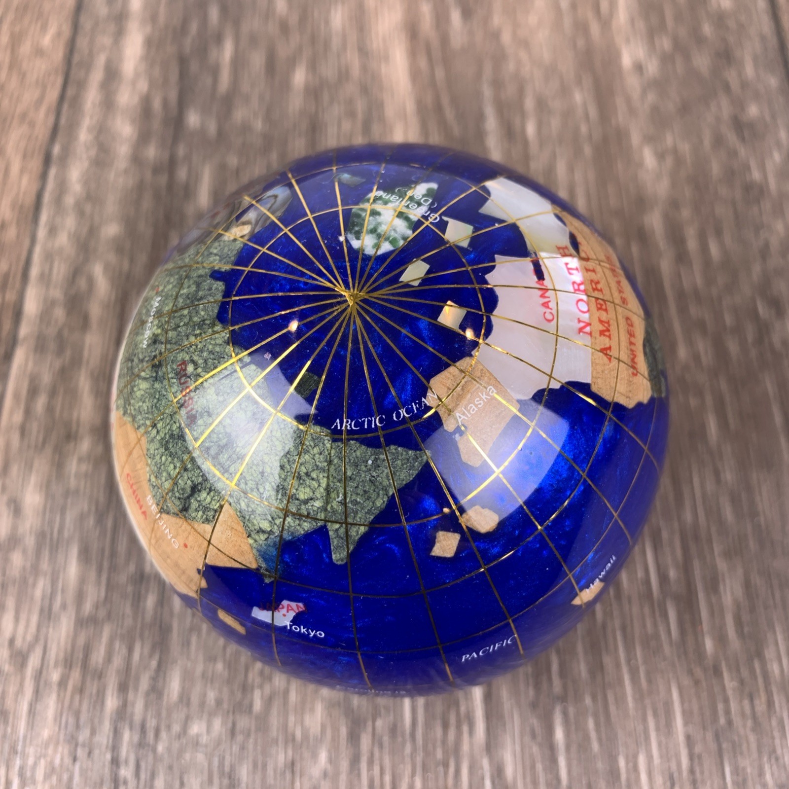 Alexander Kalifano Globe Earth Paperweight Semi-Precious Stones Amethyst Oceans