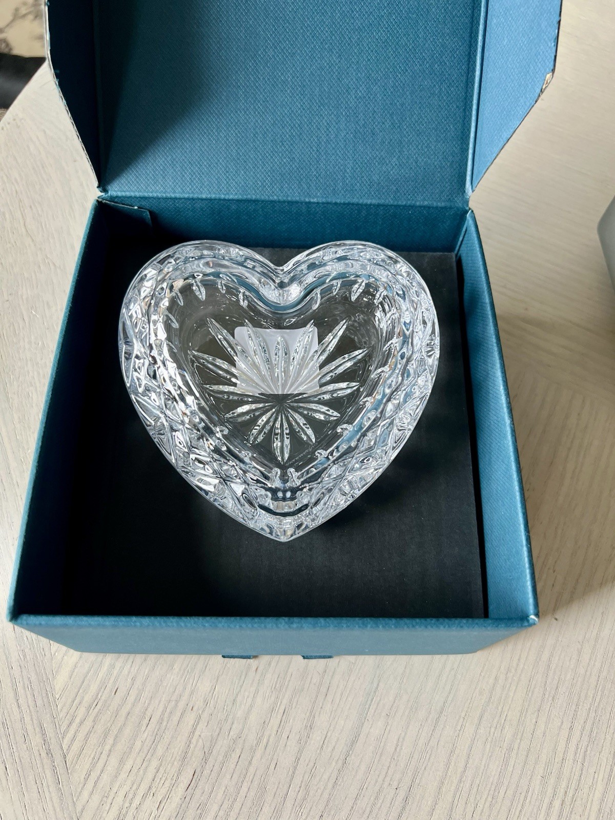 ❤️ Recent Version Waterford Crystal Heart Shaped Trinket Box with Lid