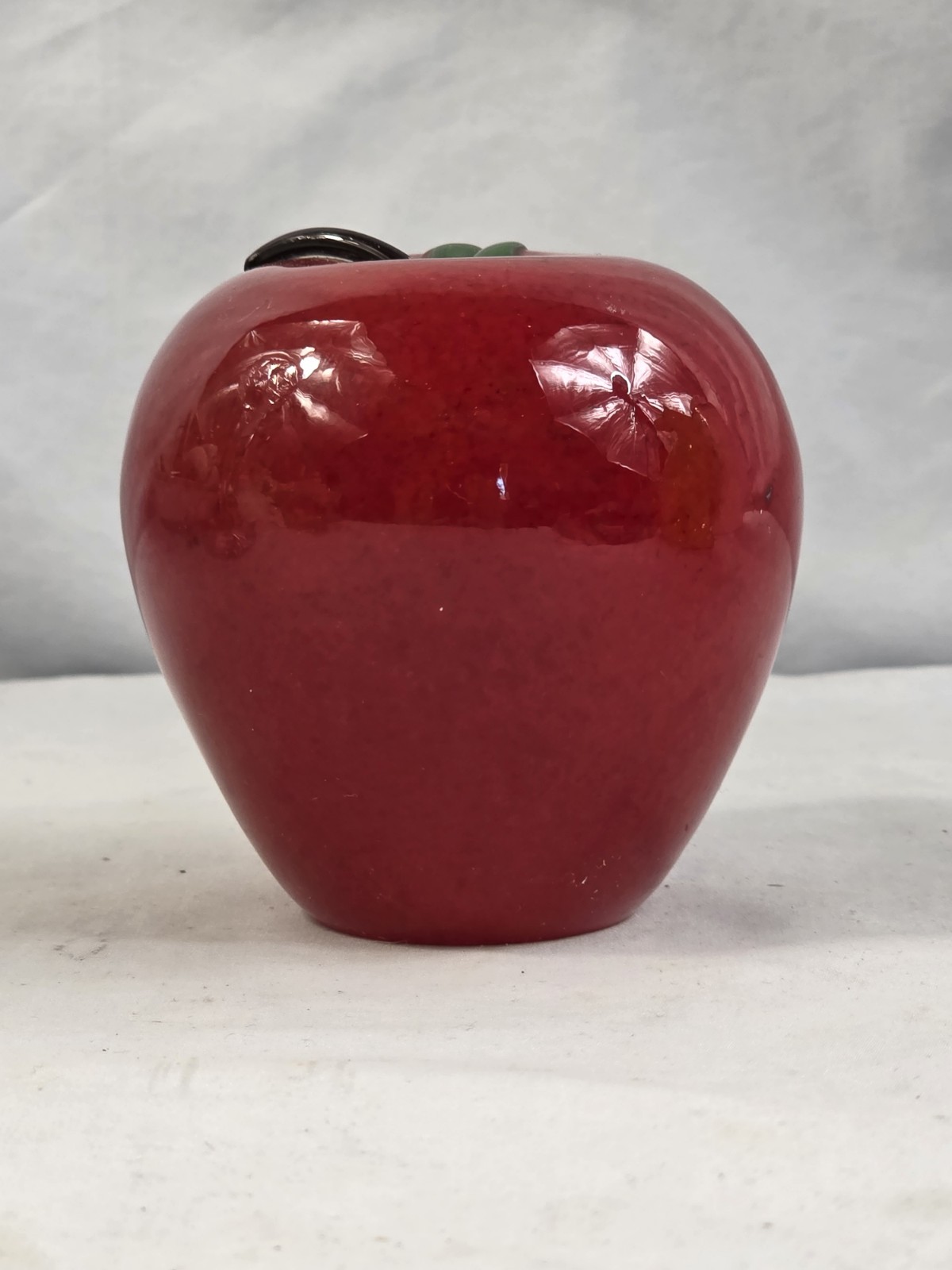 Vtg Zellique Studios Art Glass Red Apple Paperweight 2003 Signed Hand Blown 119