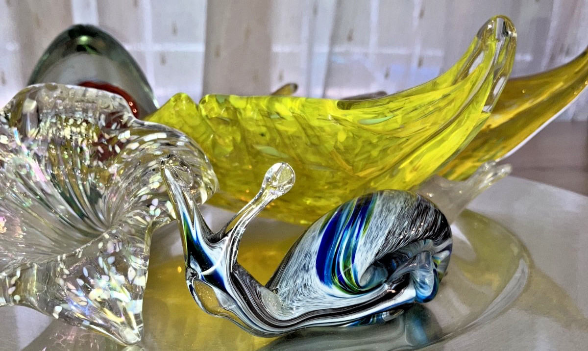 Blown Glass Nature Figurines/Paperweights (lot of 4) Butterfly, Flowers & Snail