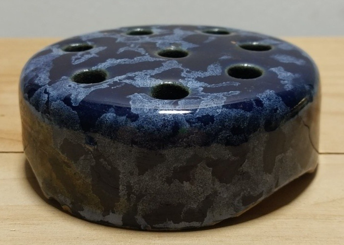 Antique WELLER 3 1/4″ x 1 1/2″ Blue Glazed 8 Hole Flower Frog