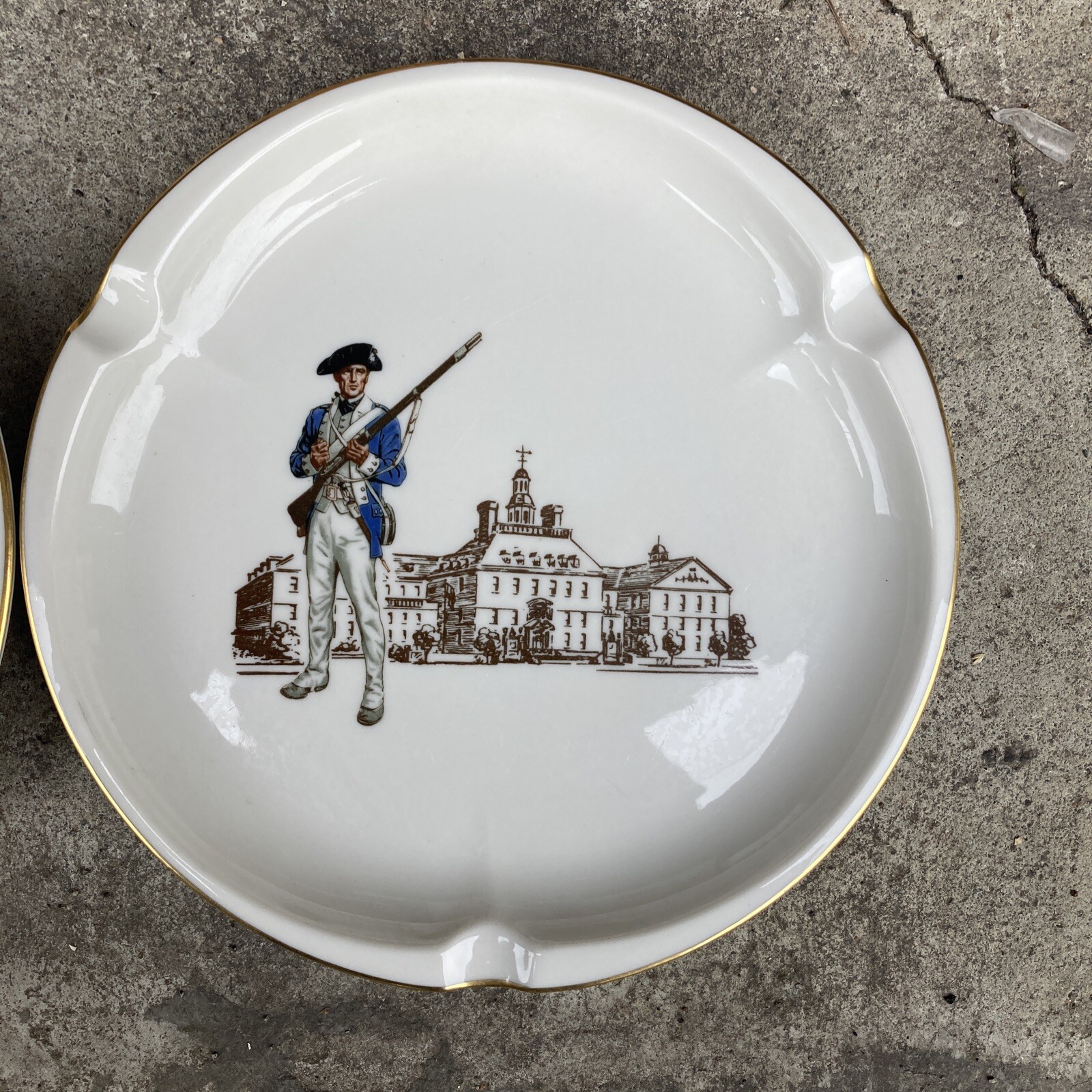 Vntg Syracuse China Large Ashtray Cigar Continental Soldier Pair Of 2