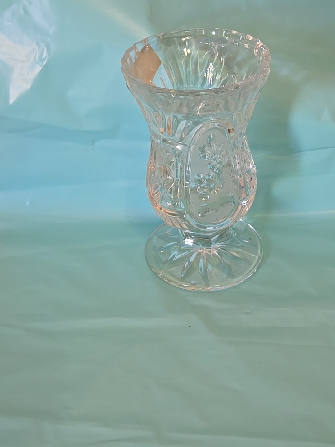 Vtg Crystal Clear Industries Candlestick Holder Yugoslavia 24% Lead Glass Flower