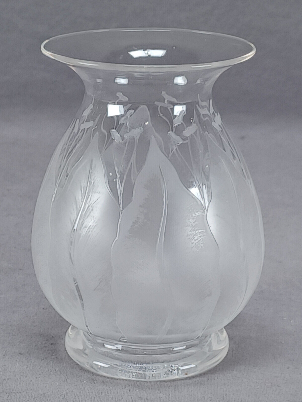 Dorflinger Kalana Lily Acid Etched 4 1/2 Inch Small Glass Vase Circa 1918-1919