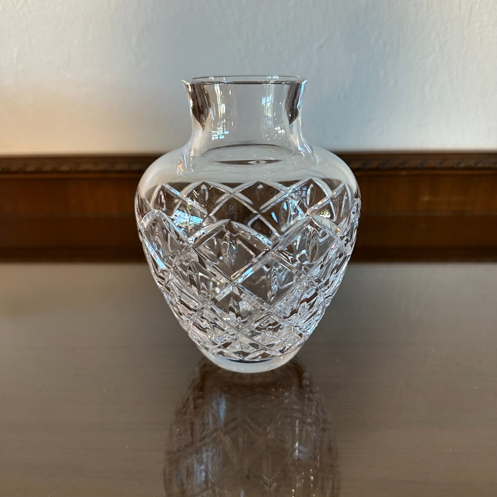 Gorgeous Cut Crystal Medium Flower Vase 6” Shelf Home Decor