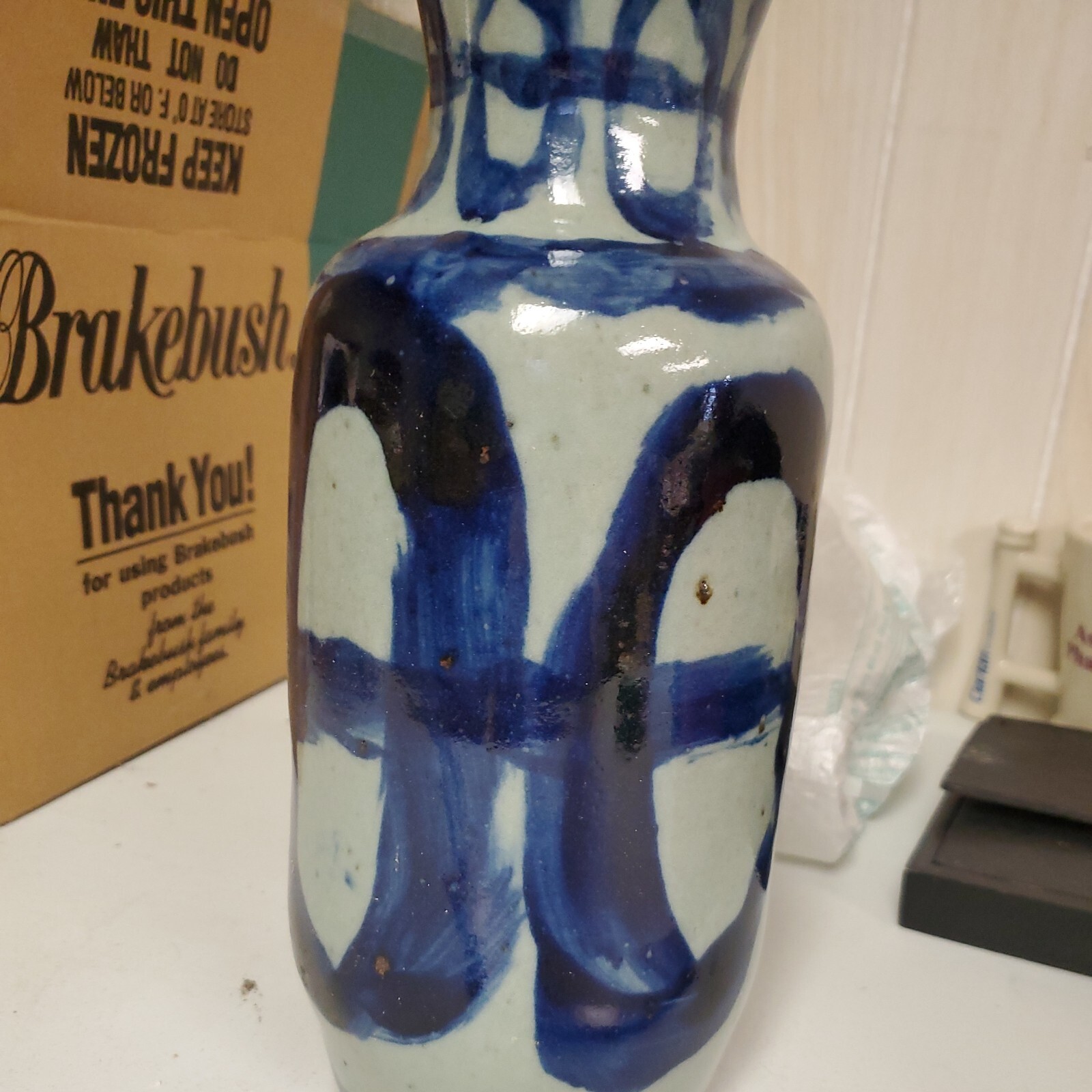 ANTIQUE ARTS&CRAFTS Blue ART POTTERY VASE 11.5″Antique Abstract Home Table Decor