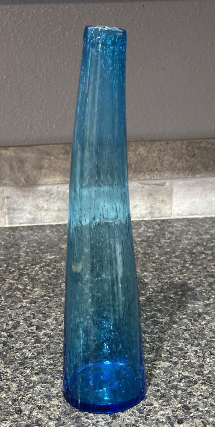 Hand Blown Margie’s Garden Aqua Turquoise Bubble Art Curved Glass Vase 13″ EXC