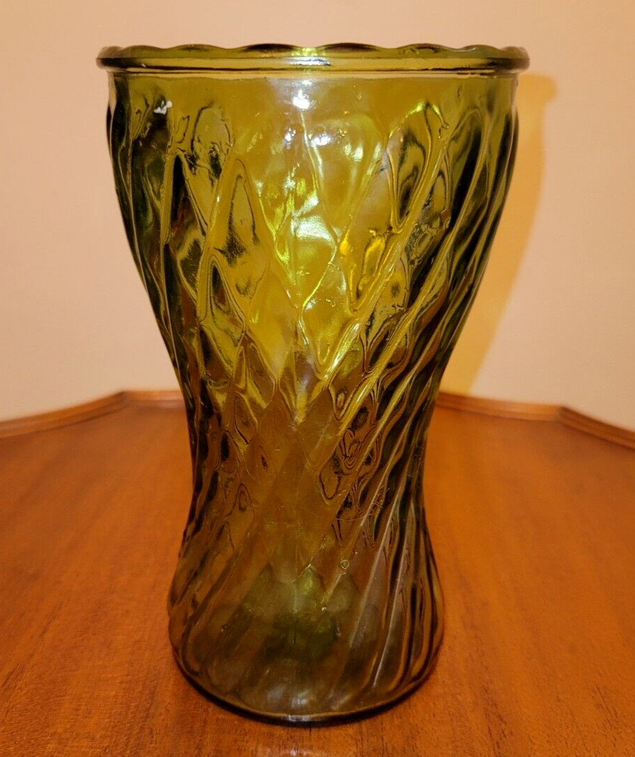 Vintage HOOSIER Glass Green Diamond Optical Swirl Pattern Glass Vase