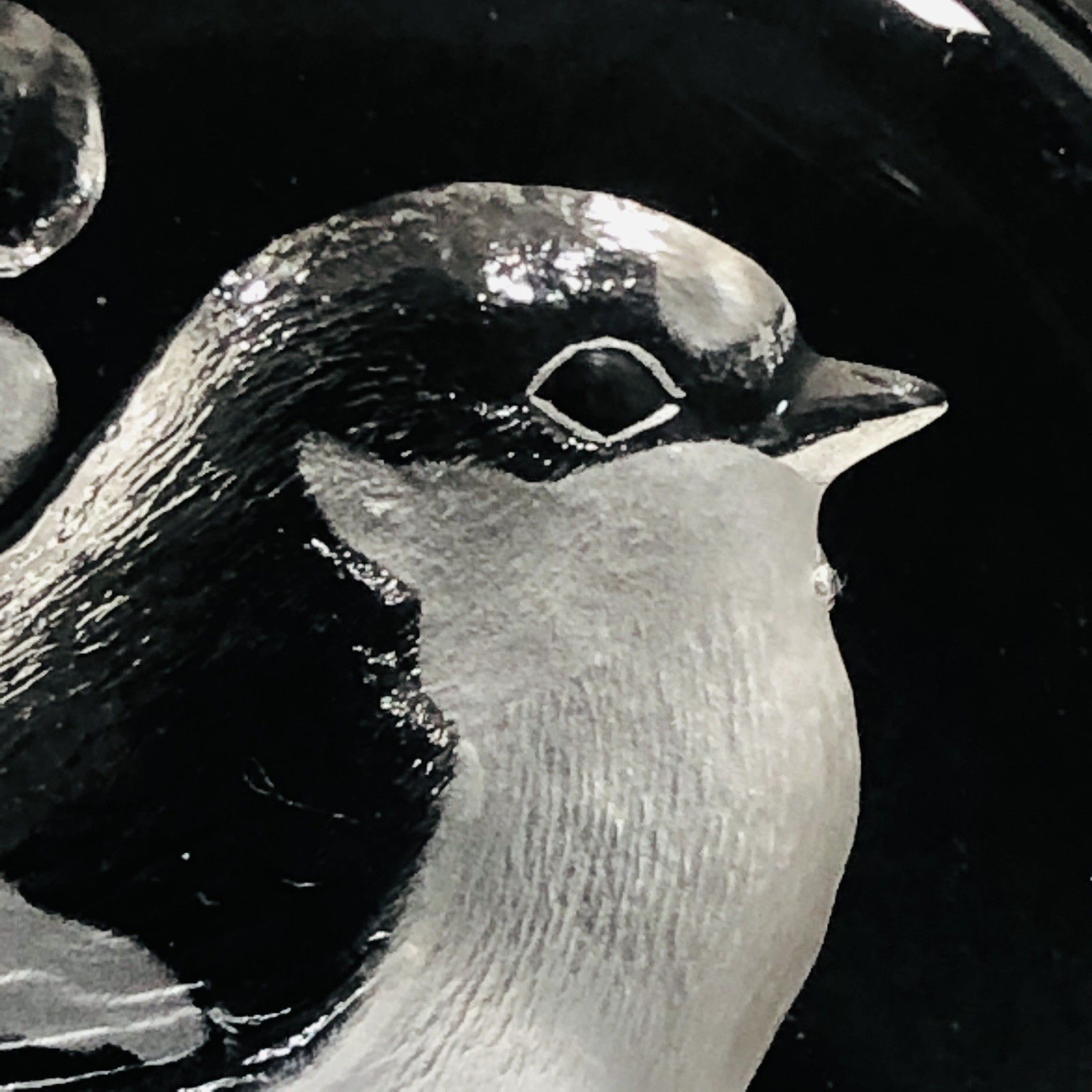 Lead Crystal Paperweight “Chickadee” Mats Jonasson Sweden Hand-Engraved 3″