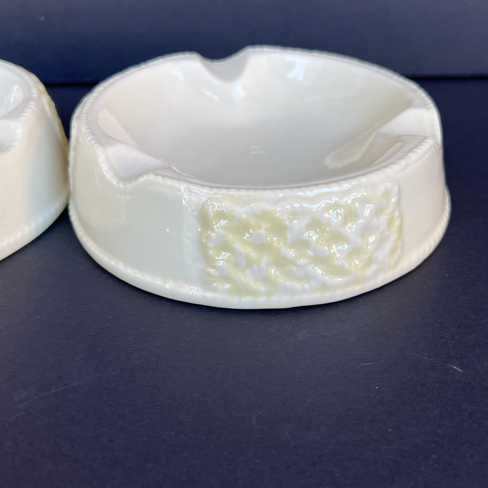 VTG Belleek Ireland Basketweave Lattice Ashtrays Set of 2 Green Mark READ