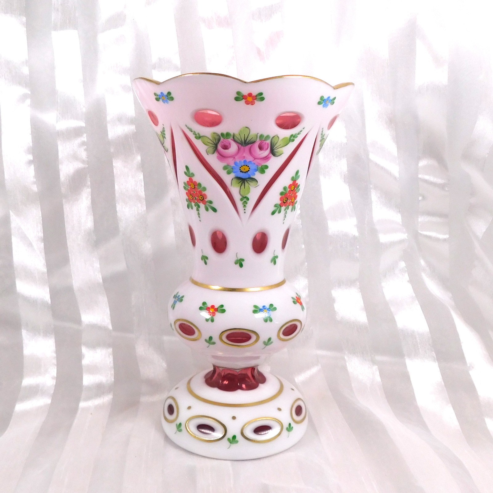 White over Pink Cut to Clear Vase with Flowers # 26629