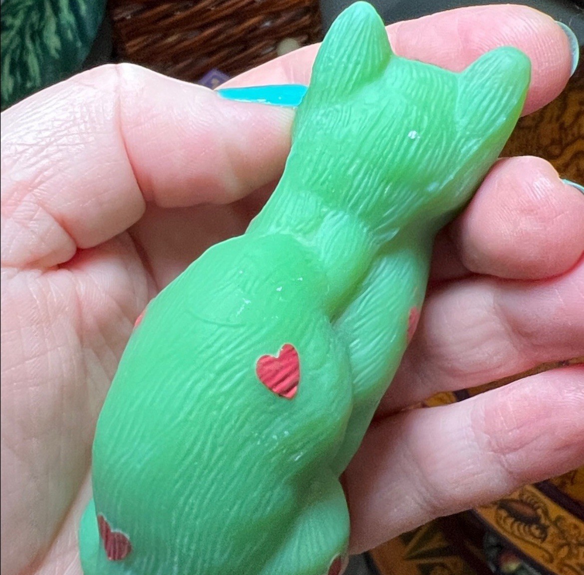 RARE Early Mosser glass sitting cat Green Slag Glass Factory Handpainted