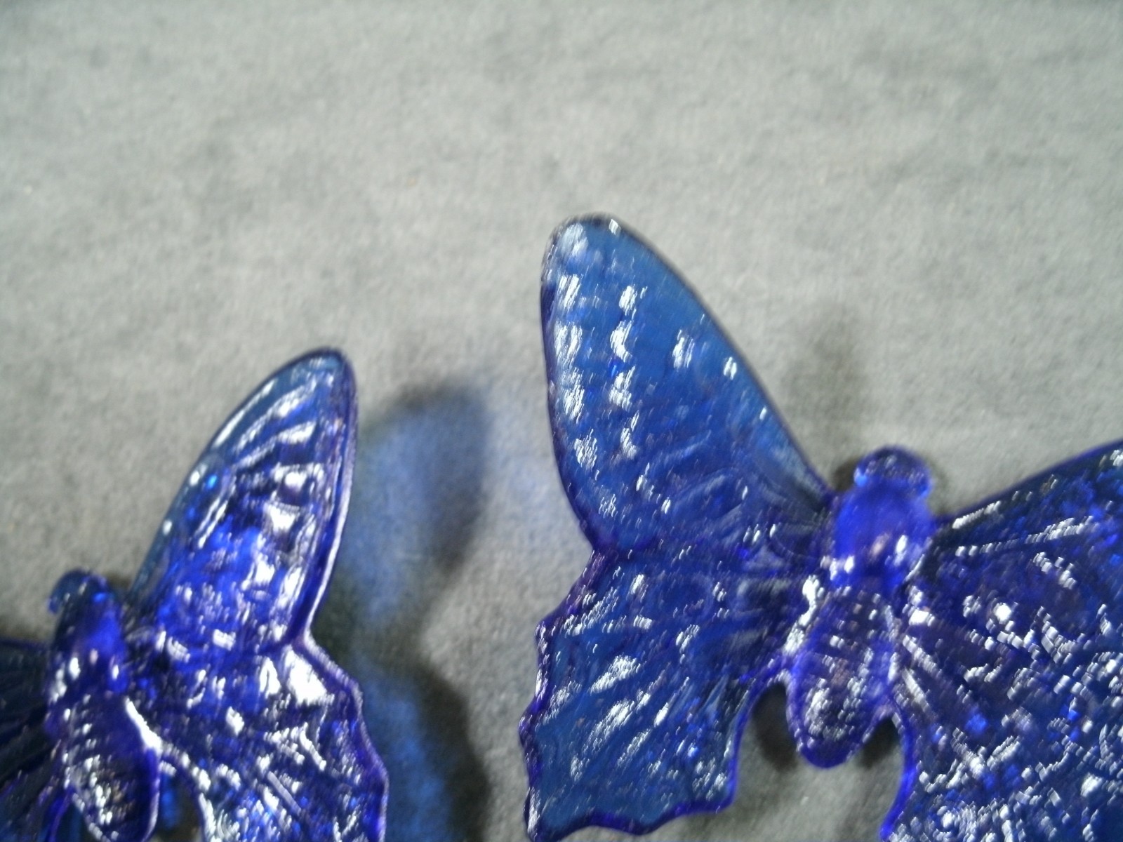 Westmoreland Glass Butterfly Figurines Set of 3, 2.5″ Cobalt – Read Description