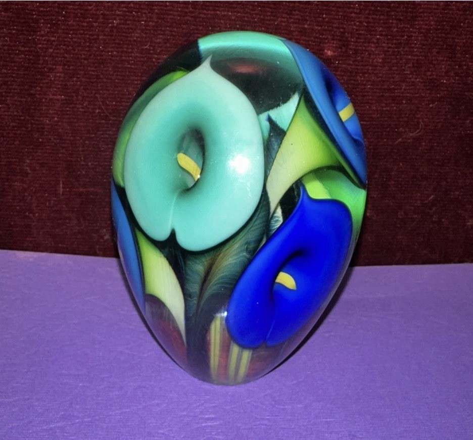 Lotton Studios Scott Bayless Calla Lily Art Glass Paperweight 2013 Signed Number