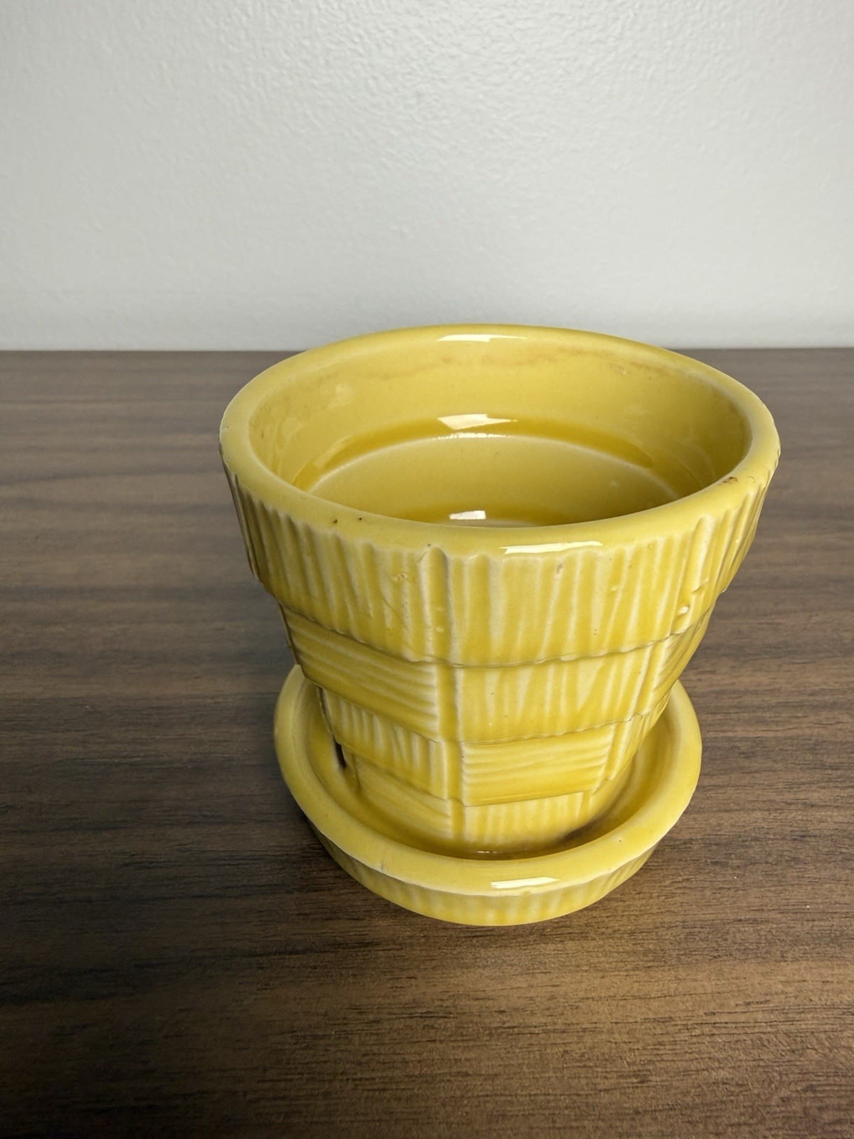 Vintage McCoy Pottery Yellow Basketweave 3″ Flower Pot w/ Attached Saucer