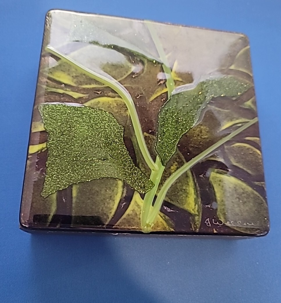 Amazing ART GLASS TILE, Iridescent, Signed, Foliage , 6″x6″