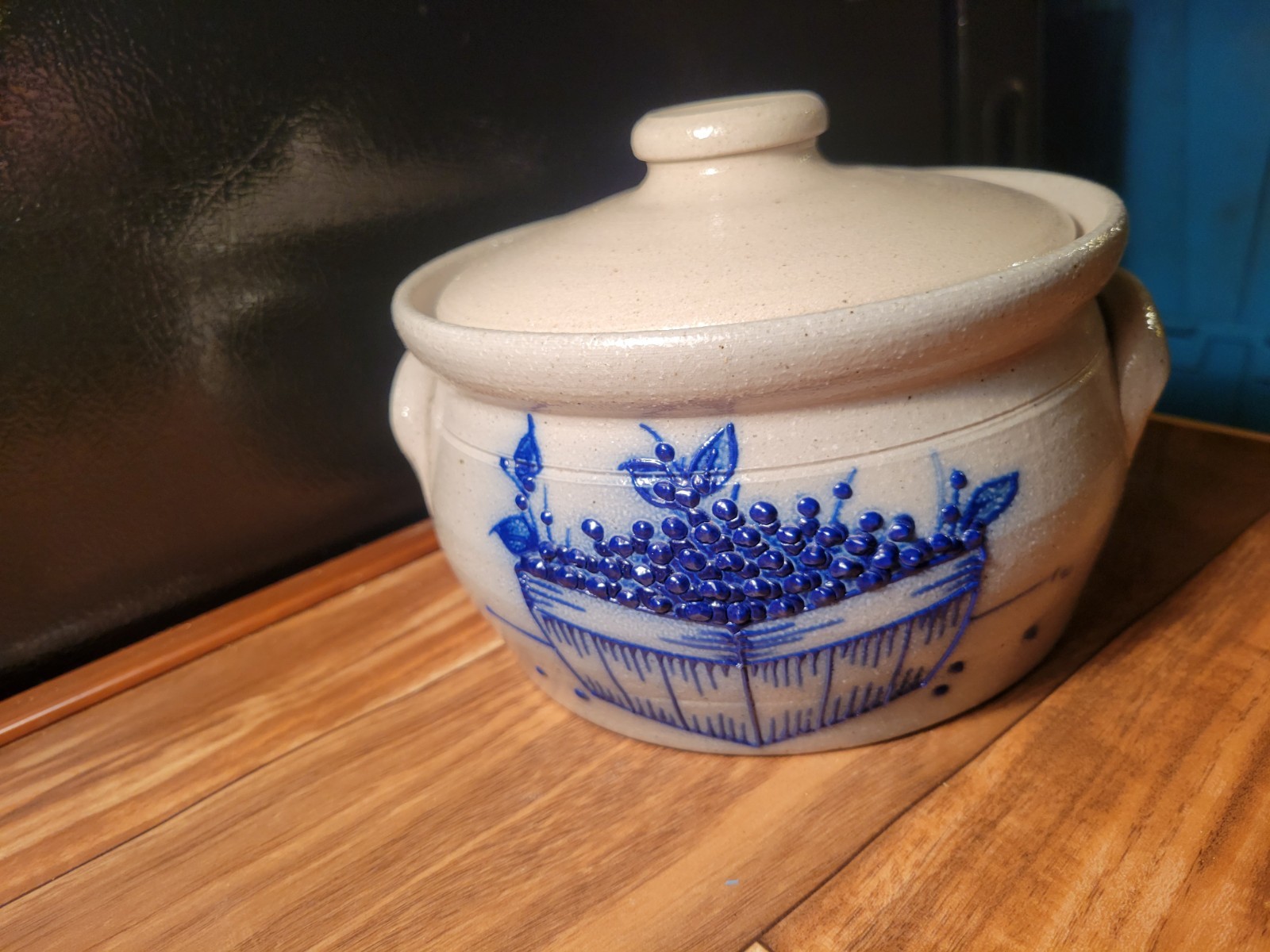 SALMON FALLS 1991 Blueberry Basket Salt Glaze Stoneware Bean Pot?