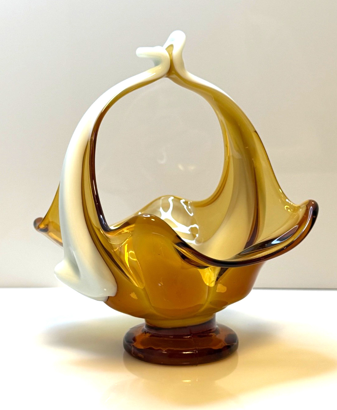 Handblown Peach and White Cased Glass Petal Basket White Handles 7″ Tall – EUC