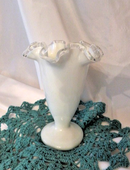 Vintage Fenton White Silver Crest Ruffled Edge Vase Milk Glass 6.50″