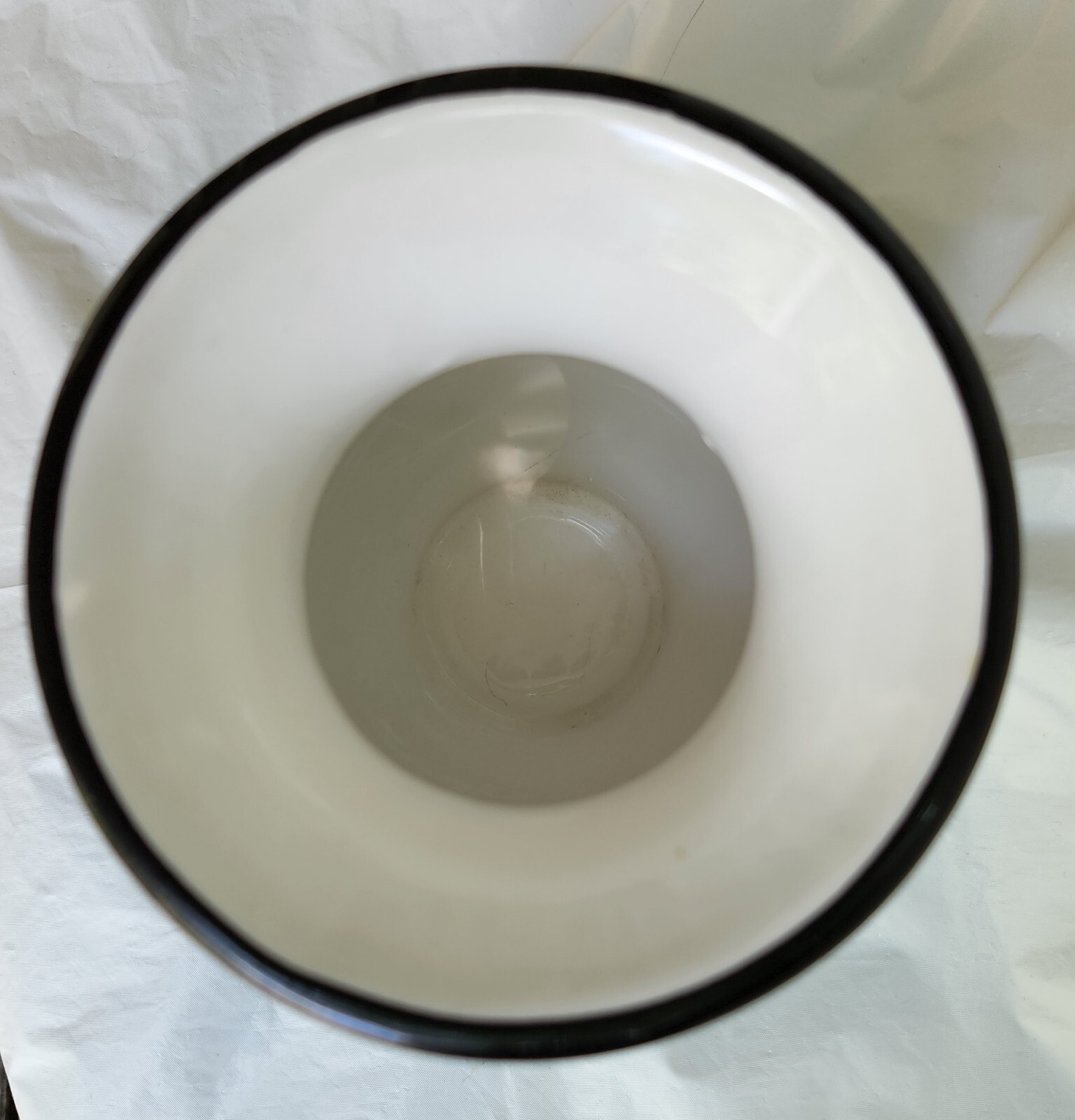 Blue Ridge Designs Art Pottery 3D Handpainted Vase