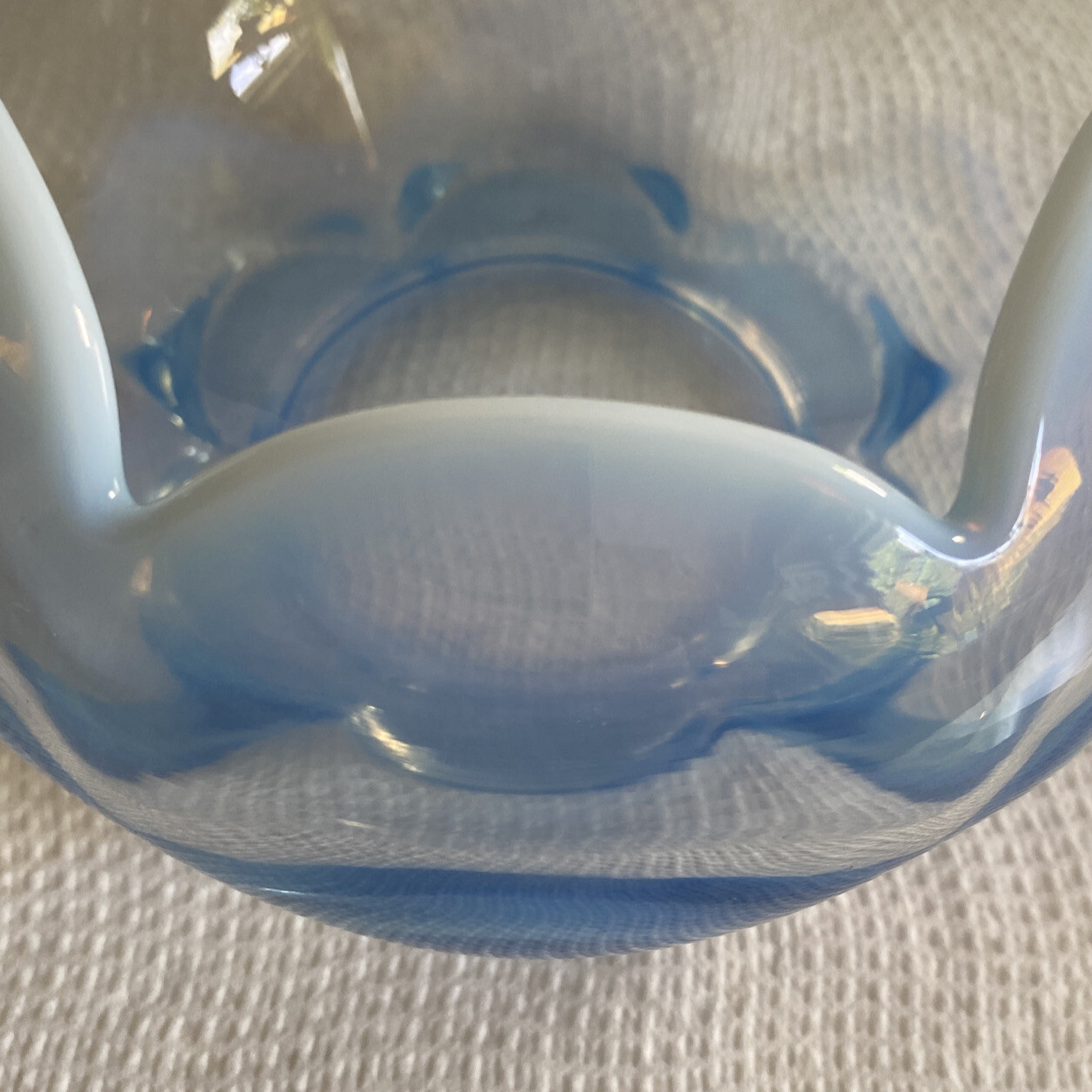 Duncan Miller Canterbury Blue Opalescent Rose Bowl Vase 5.25” x3.25”