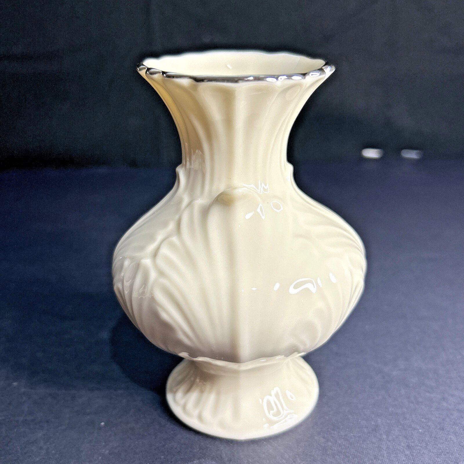 Vtg Lenox Elfin Collection Bud Vase Ivory Platinum Trim Embossed Detail 4.5″Tall
