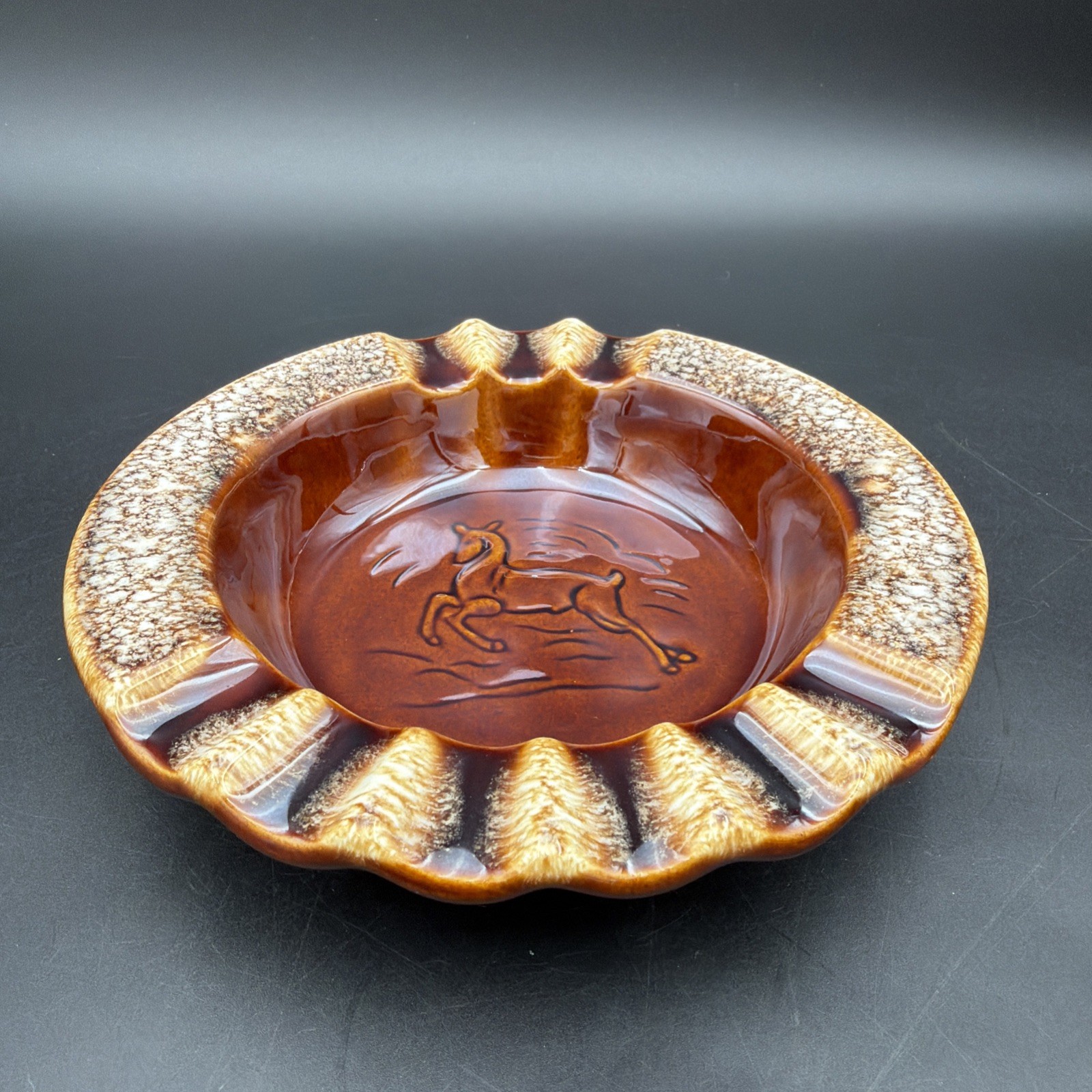 Hull USA Brown Drip Glaze Pottery Ashtray VTG Trinket Dish Leaping Deer 8″ -A