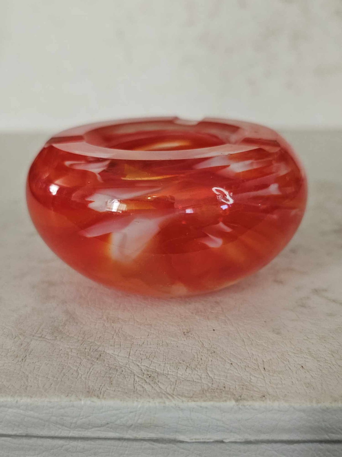 Beautiful Red White Clear Hand Blown Art Glass Bowl Ashtray 3 1/4″ W