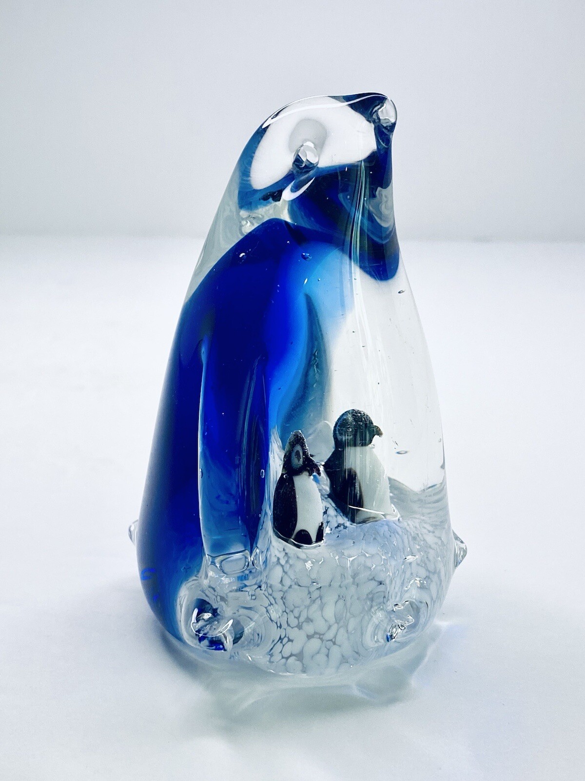 Vintage Murano Style Cobalt Blue Art Glass Penguin w Baby Chicks Babies Sommerso