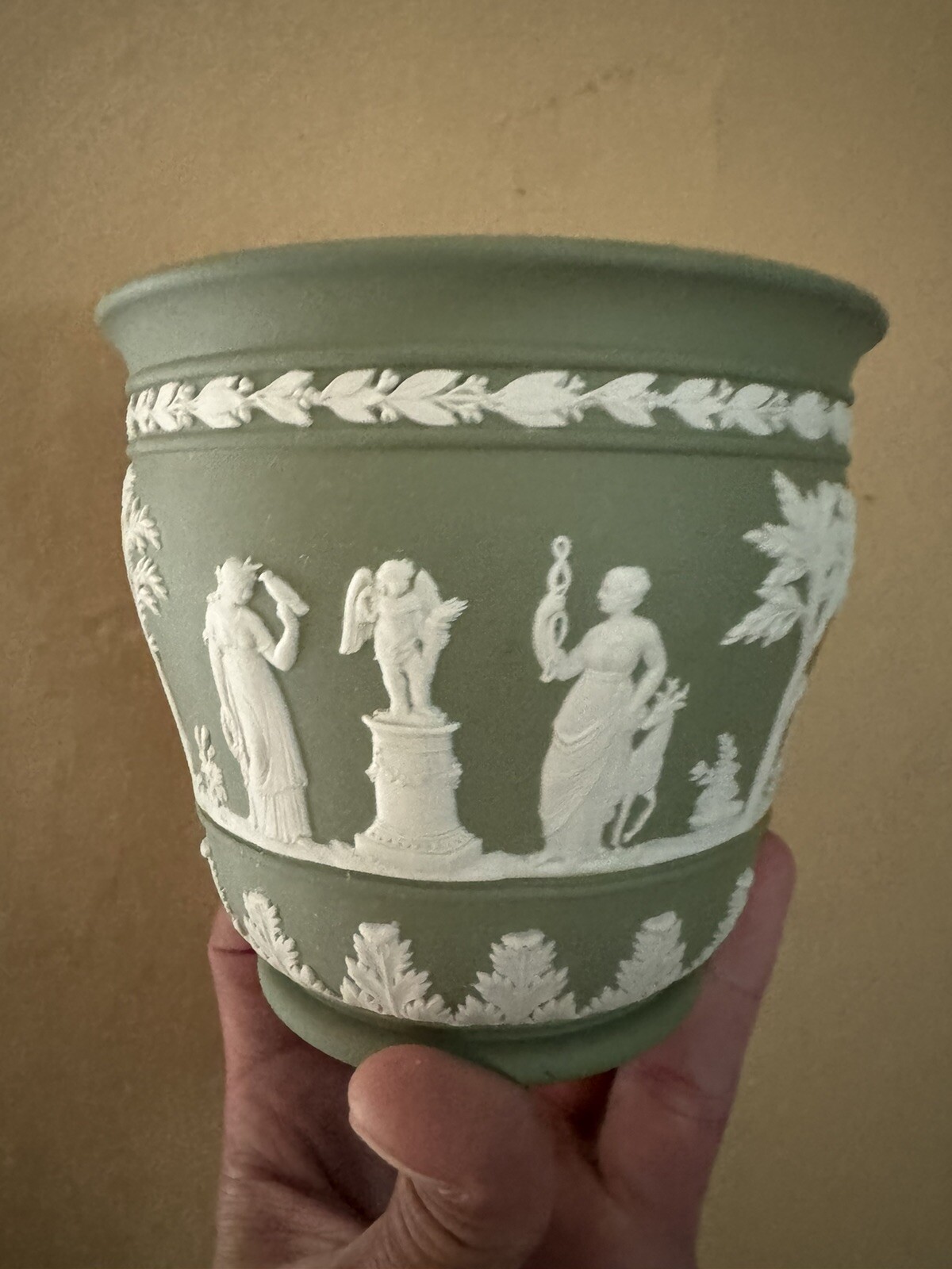 Wedgwood Green Jasperware Plant Pot Planter Classical Scenes – 4 1/2 In