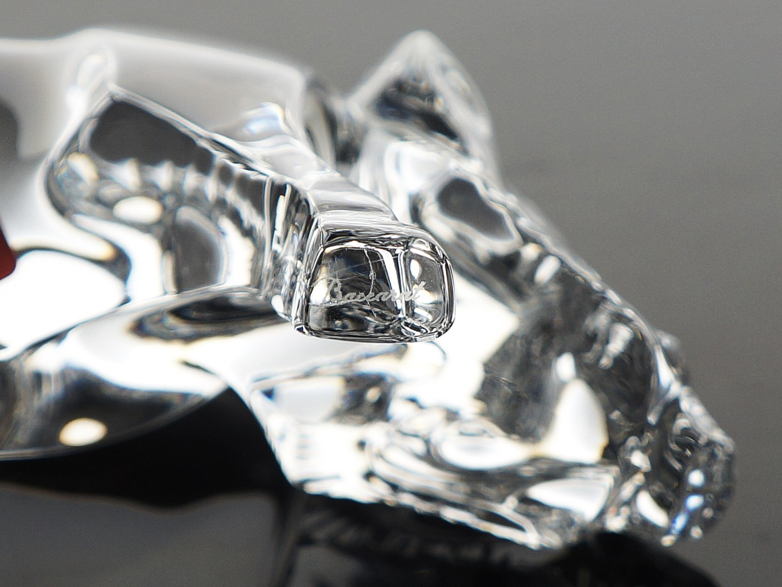 BACCARAT CHINESE ZODIAC BOAR RAZORBACK (2106518) CLEAR CRYSTAL FIGURINE – 2007