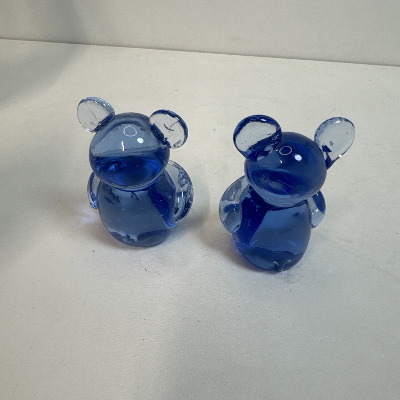 United States Commemorative Fine Art Gallery COBALT BLUE Glass BEAR 3” Pair