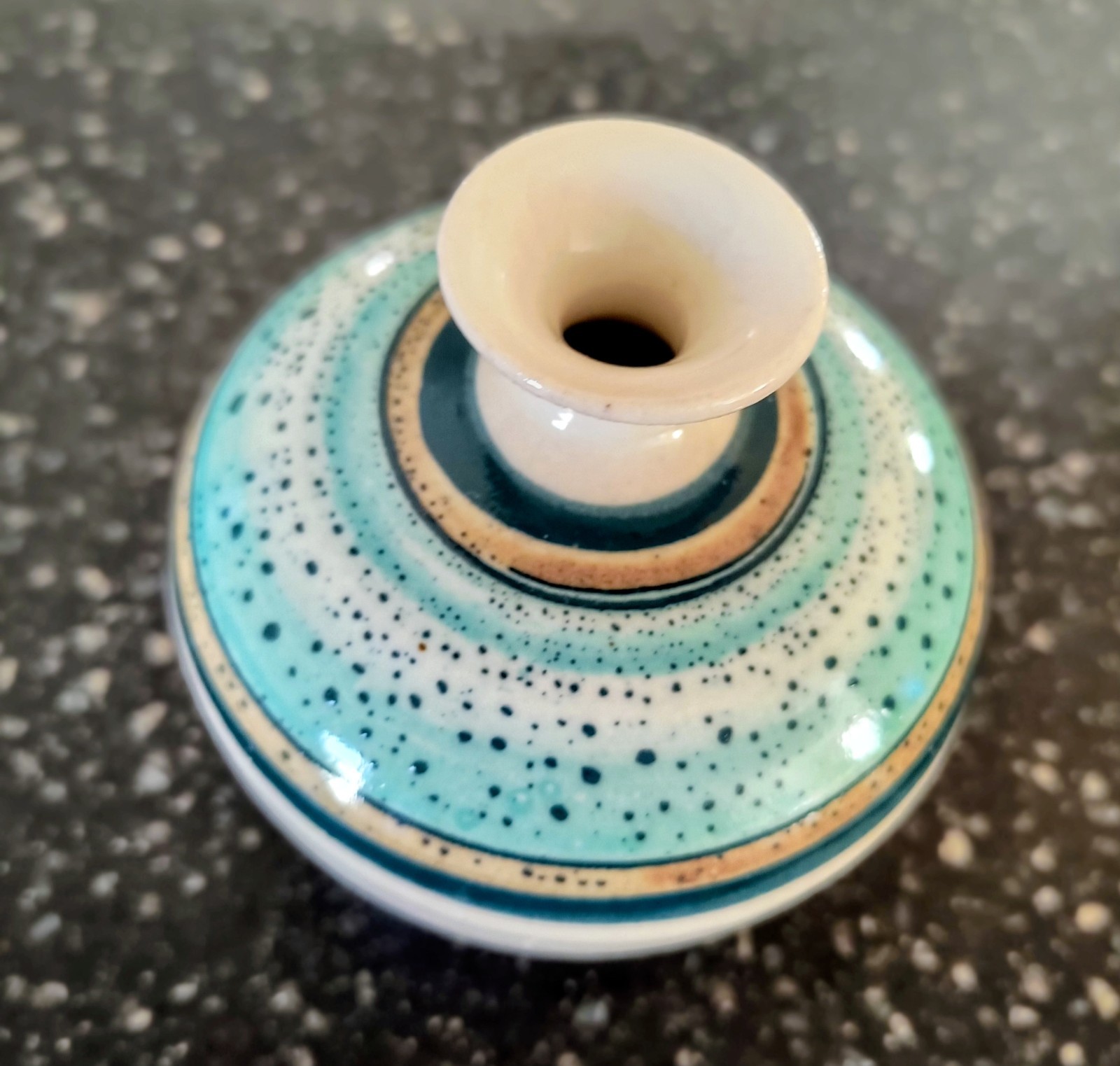 VTG Studio Ceramic Pottery Spot Bud Vase 5”T Cream 5” Aqua Swirl Diameter
