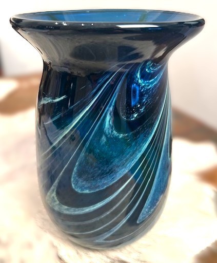 FREDERICK WARREN SWIRLED COBALT BLUE STUDIO ART GLASS VASE, SIGNED & DATED 1974