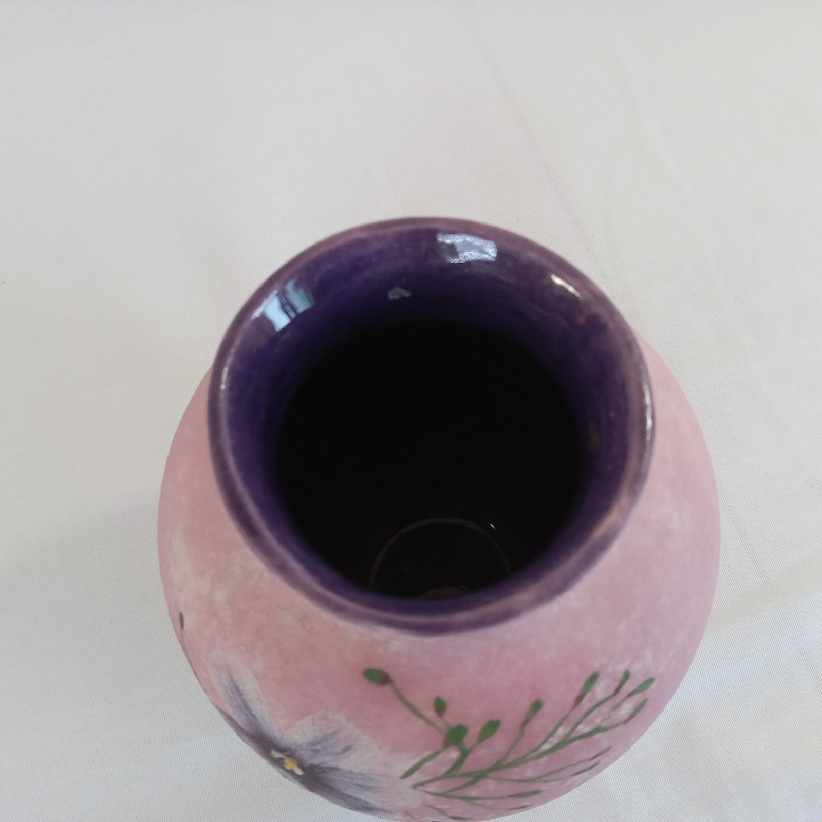 Vintage Hand-Painted Pink Purple Floral Art Pottery Vase Matte 6.25″ SIGNED