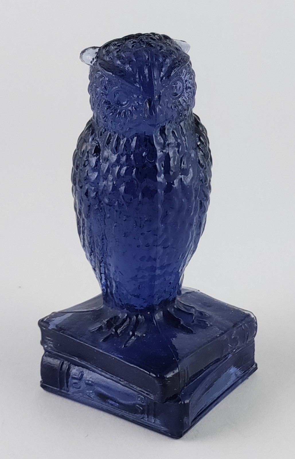 Vintage Cobalt Blue Degenhart Art Glass Wise Owl Figurine UV Glow