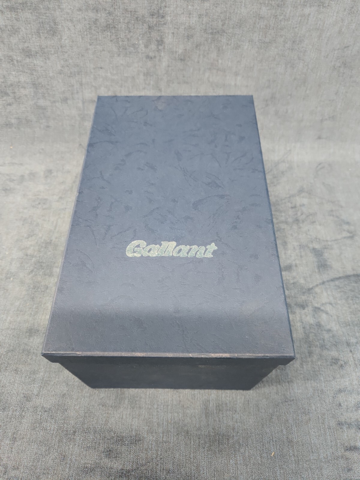 Gallant Craft Porcelain Large Strawberry Urn Vase in Presentation Box NEW 4004-E