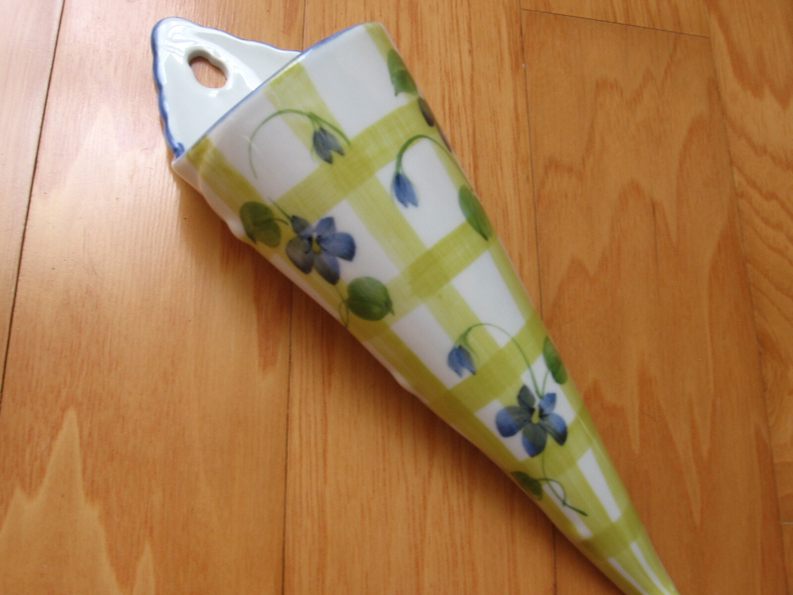 Wall Pocket Vase Andrea by Sadek Yellow Plaid Blue Flowers 9.5 inches Cone Shape