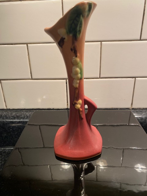 Vintage Roseville Pottery “Snowberry” Bud Vase Dusty Rose and Peach/Pink 7.5 in