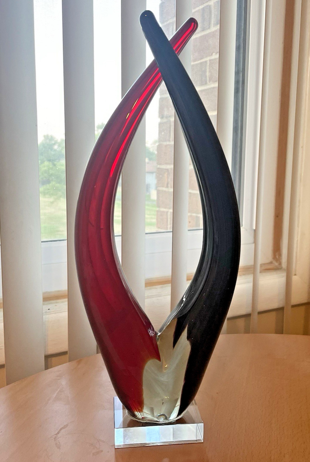 Red Black Murano Style Glass Art Swirl Sculpture Mid-Century Modern Decor Horns
