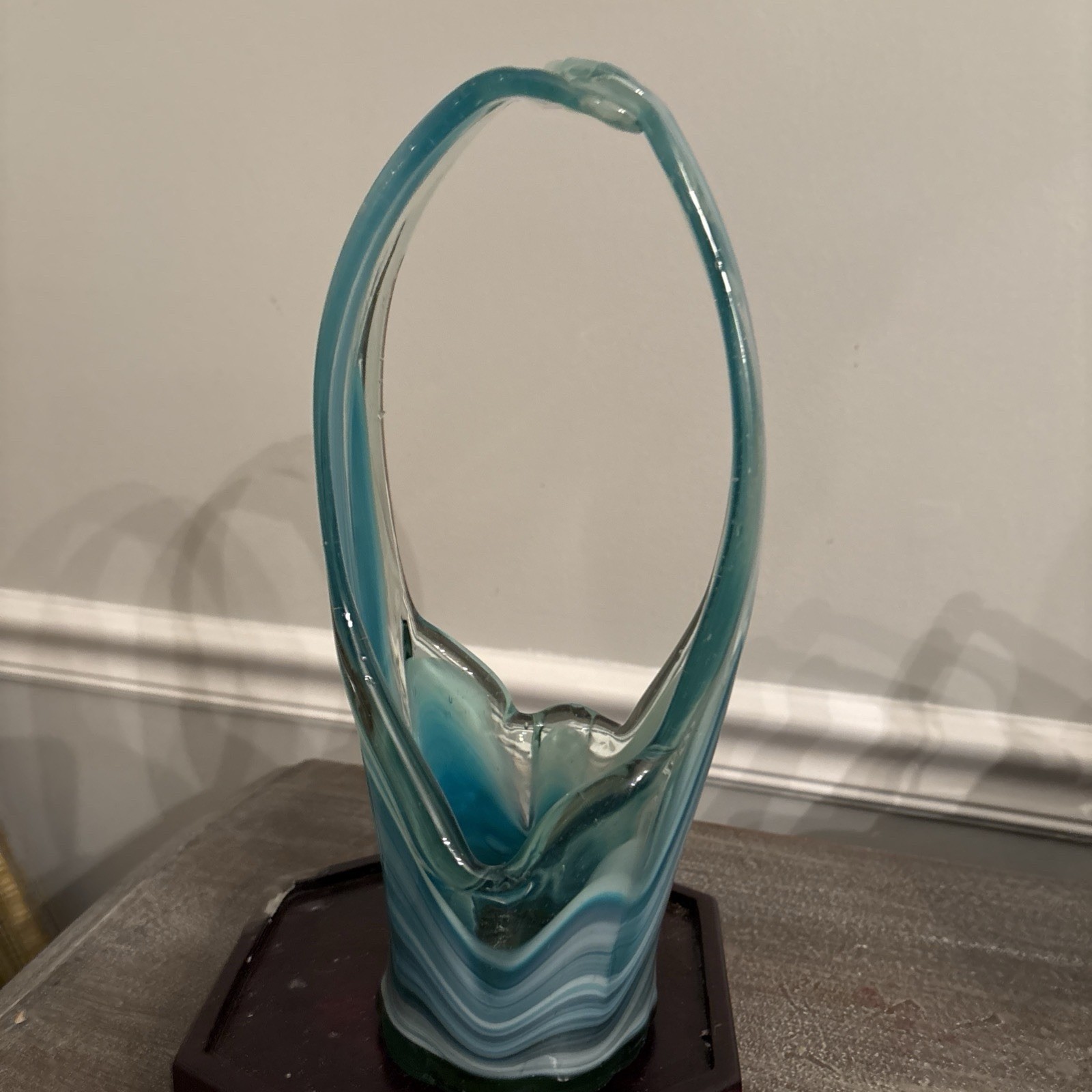 Vintage MCM Green Swirl Art Glass Murano Style Stretch Basket Vase 11.5”