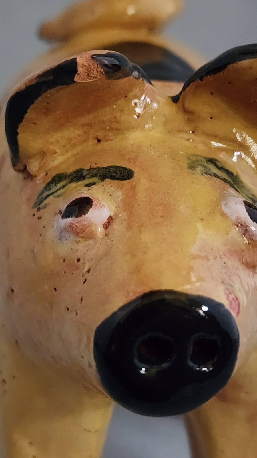Larry Wilson Spotted Pig – Georgia Folk Art Pottery – Chipped Ear Tip