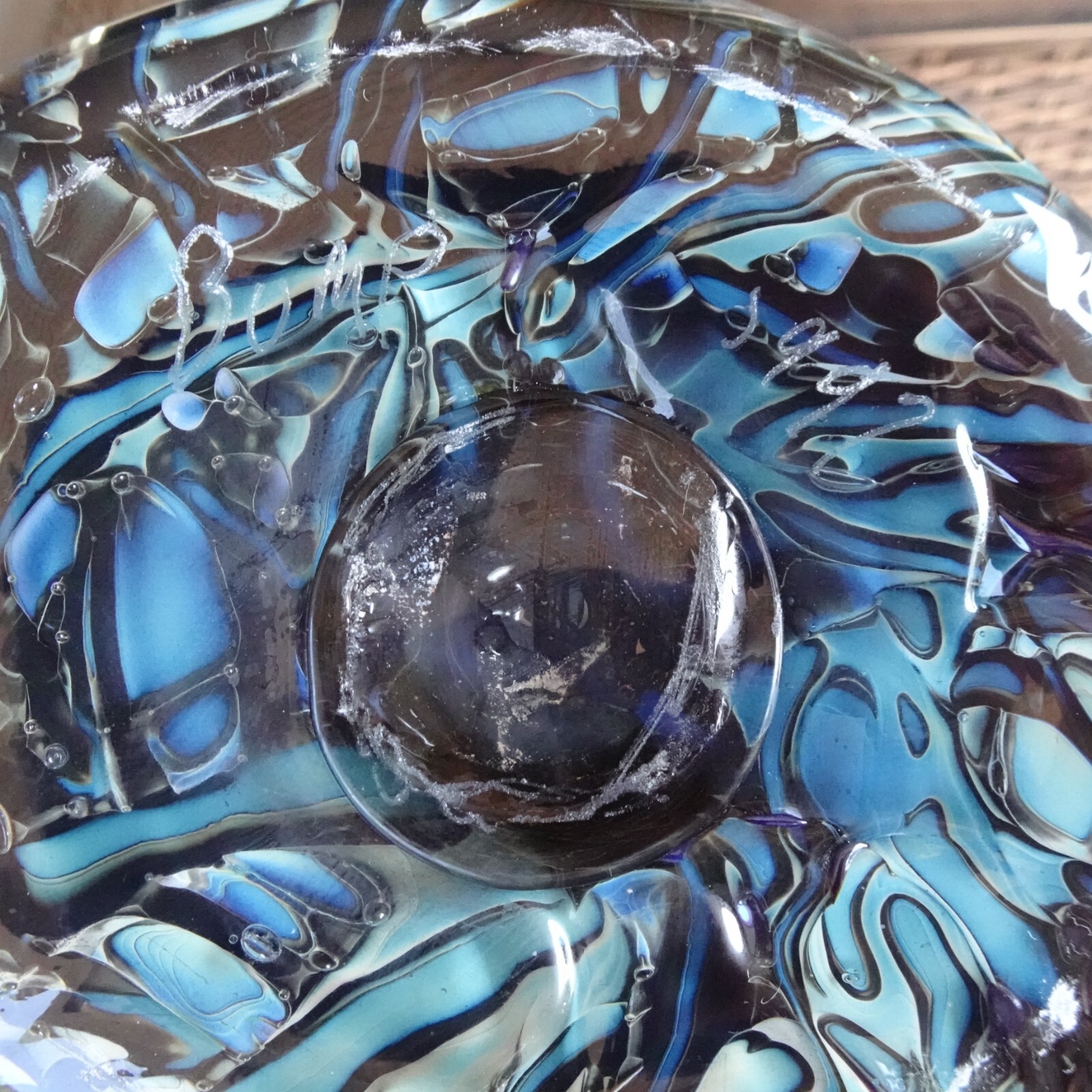 HEAVY! Large Signed 1997 BUMP Studio Art Glass Threaded Freeform Vase 10.5″