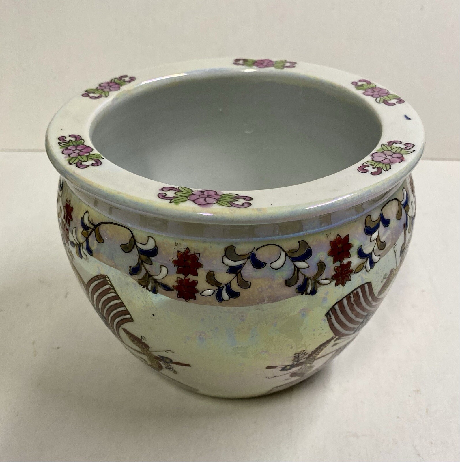 Vintage Hand Painted Patriotic Eagle & Flag Opalescent 5.0 Vase Planter Pottery