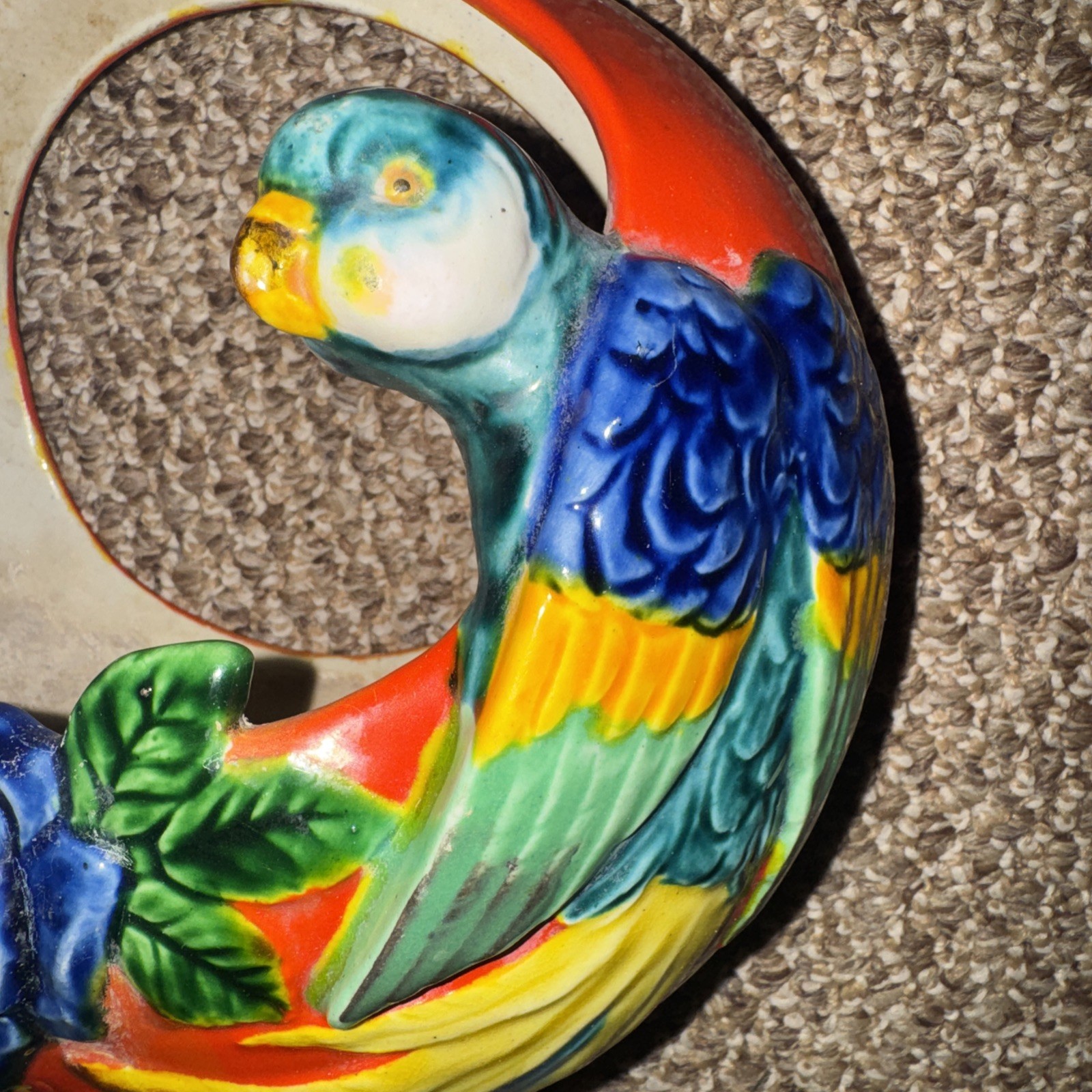 Vintage 1940’s Maruhon? Parrot Majolica Ceramic 7 3/4″ Wall Pocket Vase