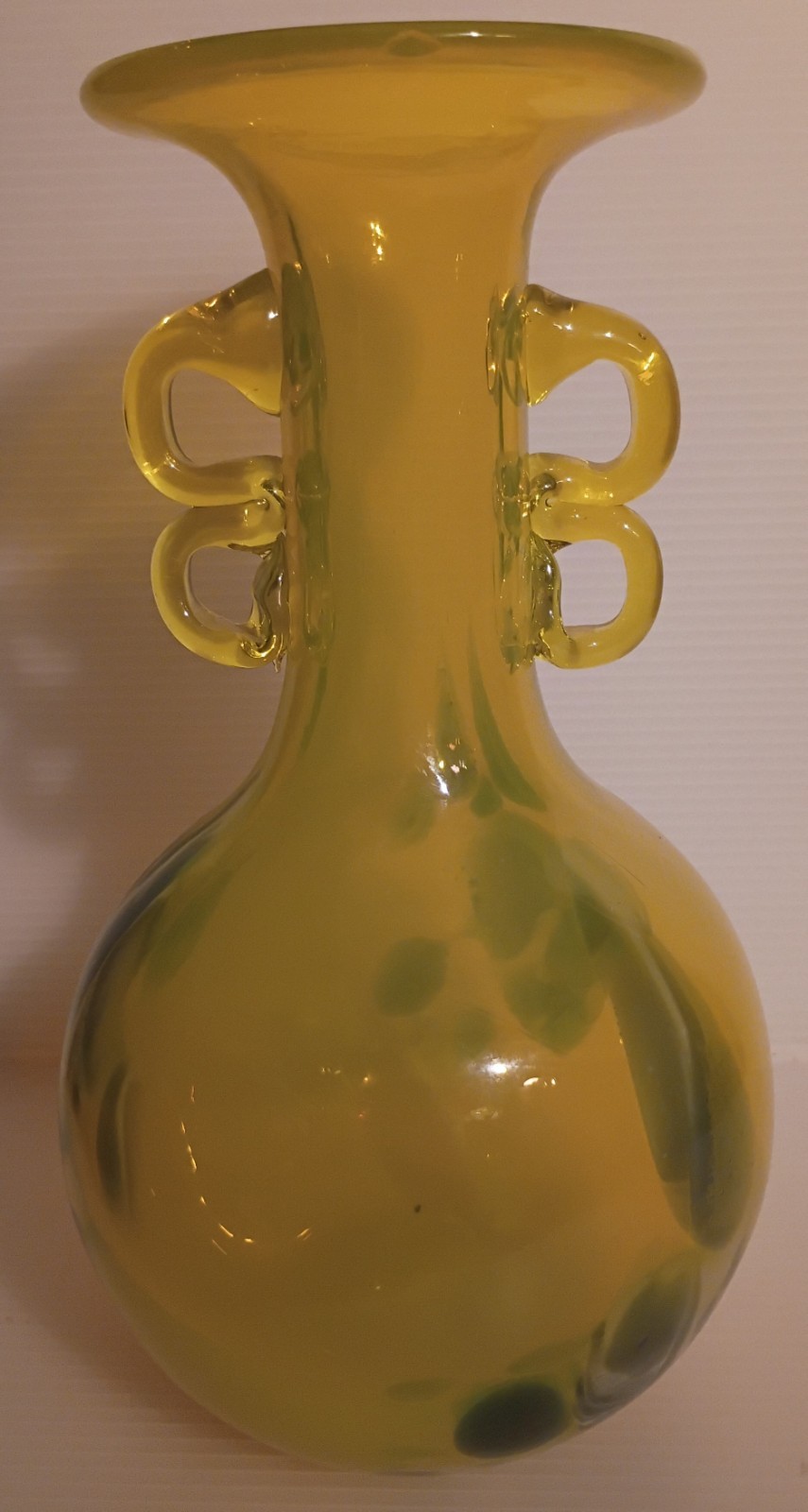 Vintage Hand Blown Yellow Art Glass Vase Cadmium UV Reactive Handles! 8.5″ Tall!