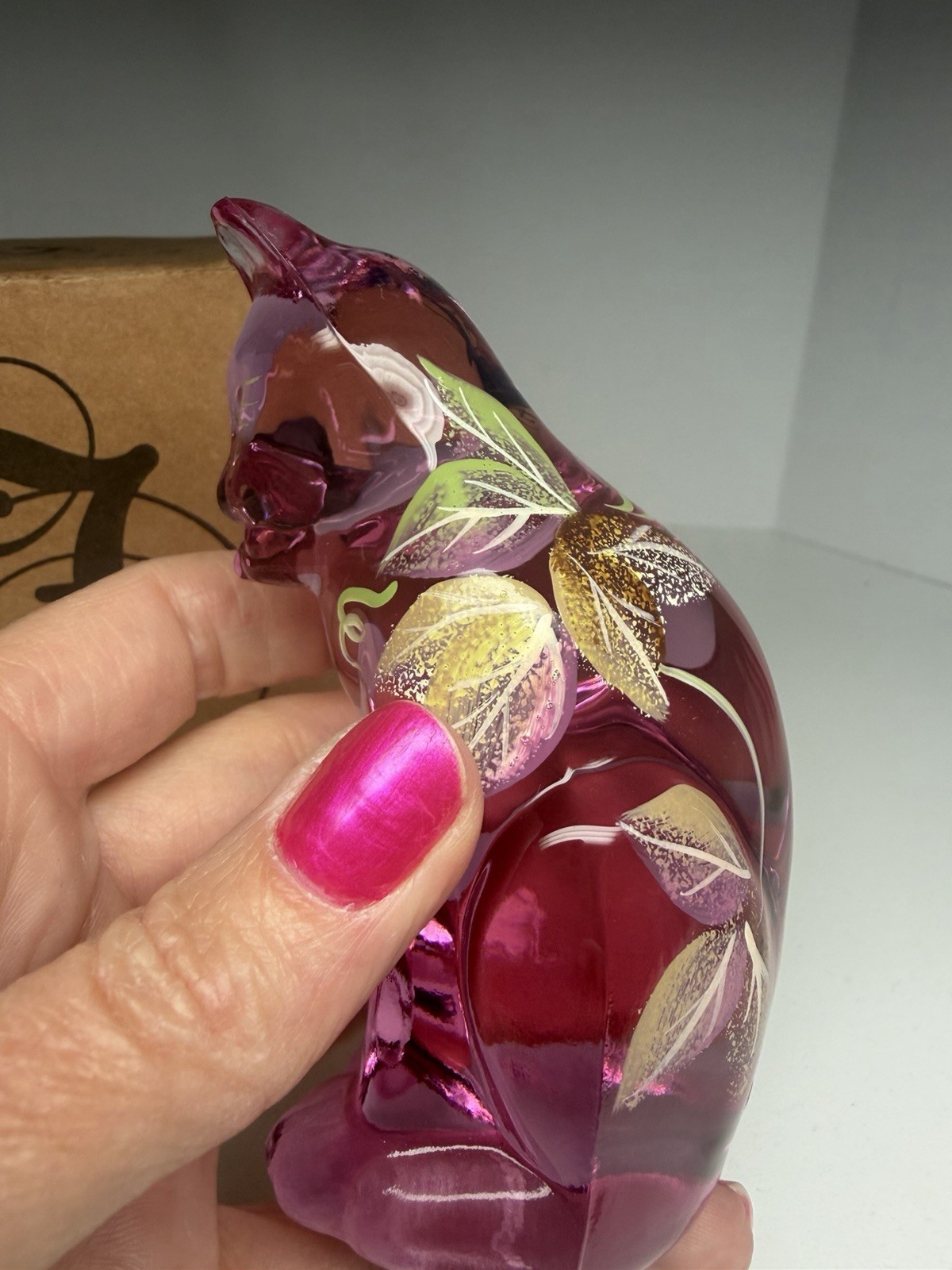 Fenton Madras Pink Grooming Cat Hand Painted SIGNED Stunning, MINT With box